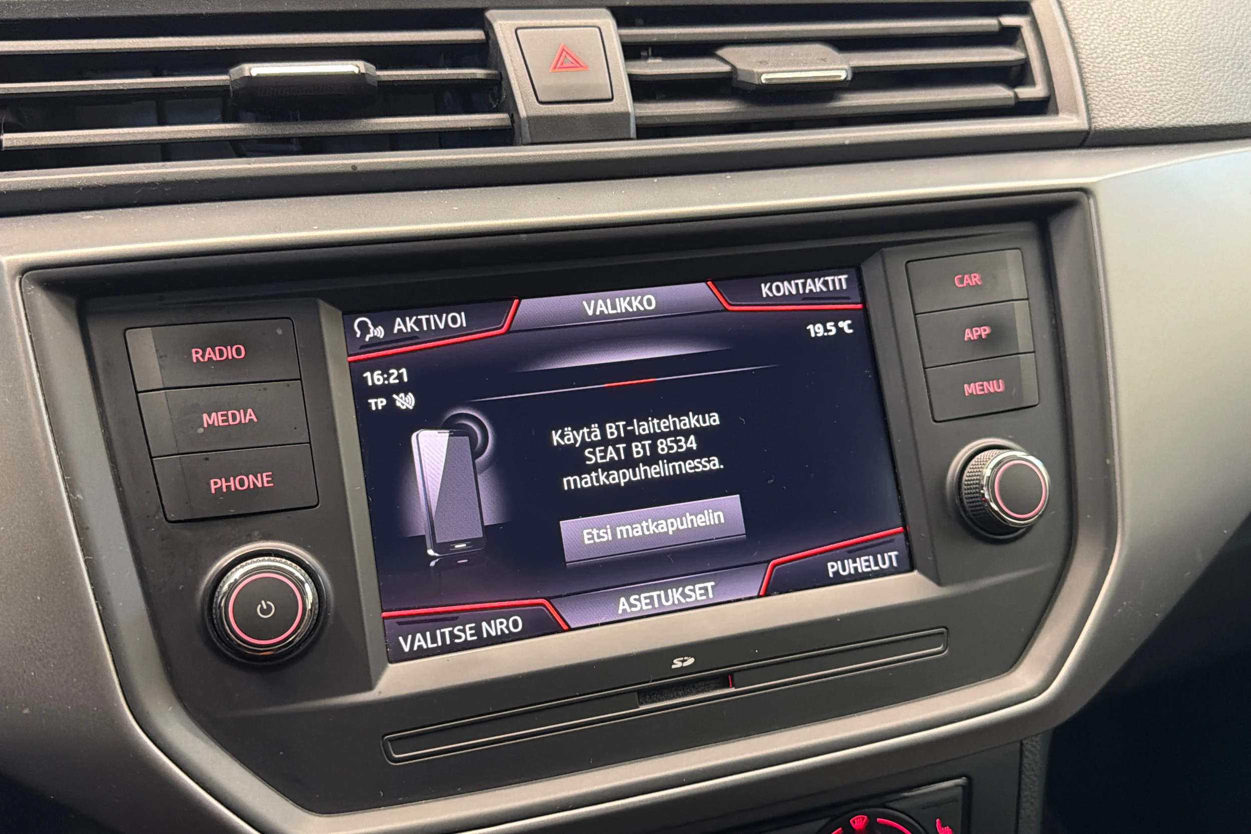 sininen SEAT Ibiza 2018 kuva 29.