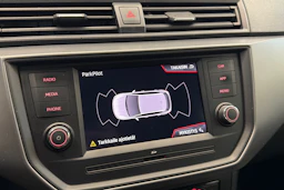sininen SEAT Ibiza 2018 kuva 30.