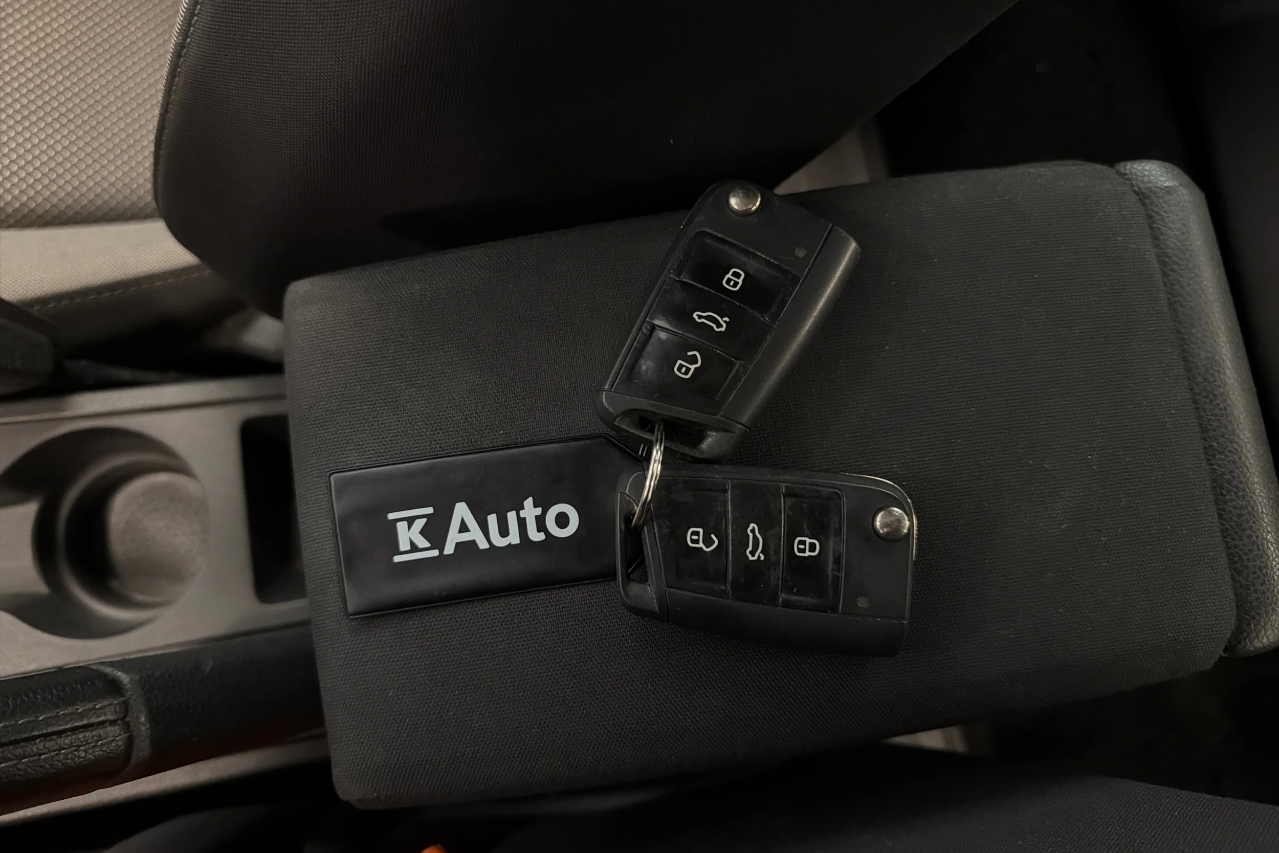 sininen SEAT Ibiza 2018 kuva 31.