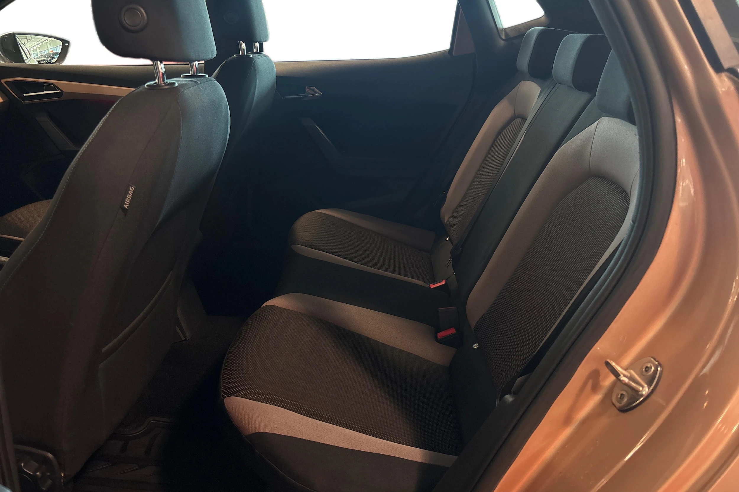 harmaa SEAT Ibiza 2018 kuva 8.