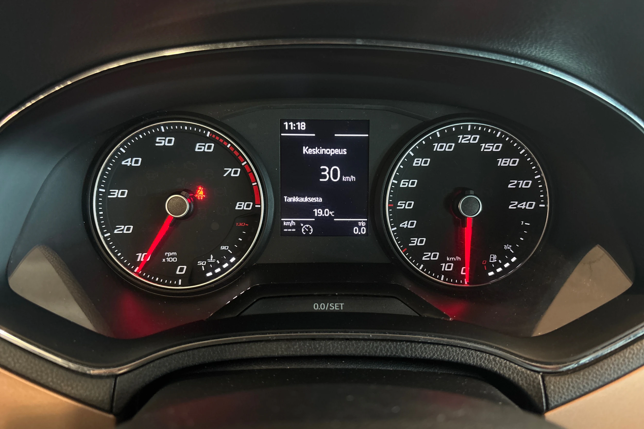 harmaa SEAT Ibiza 2018 kuva 18.
