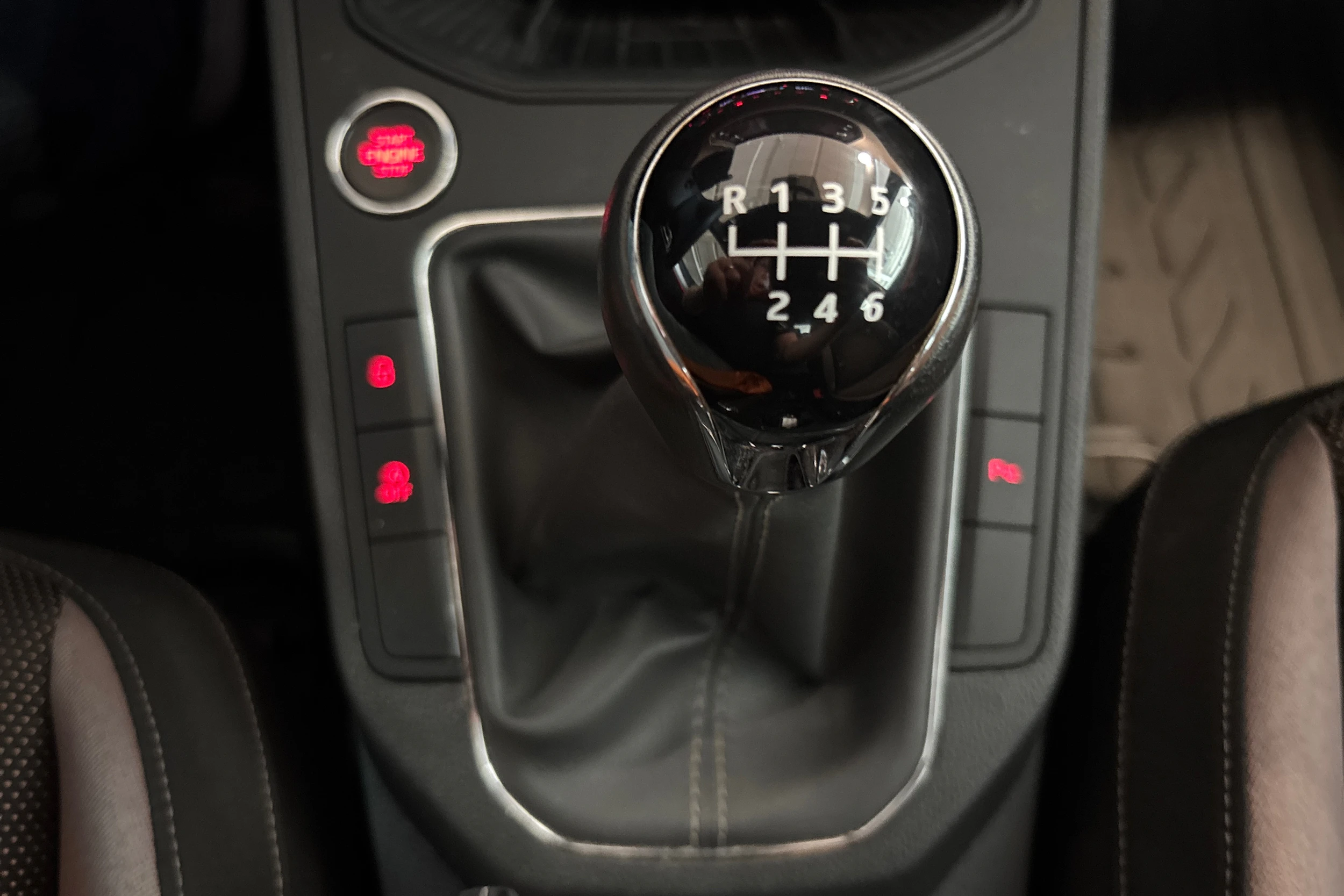 harmaa SEAT Ibiza 2018 kuva 20.