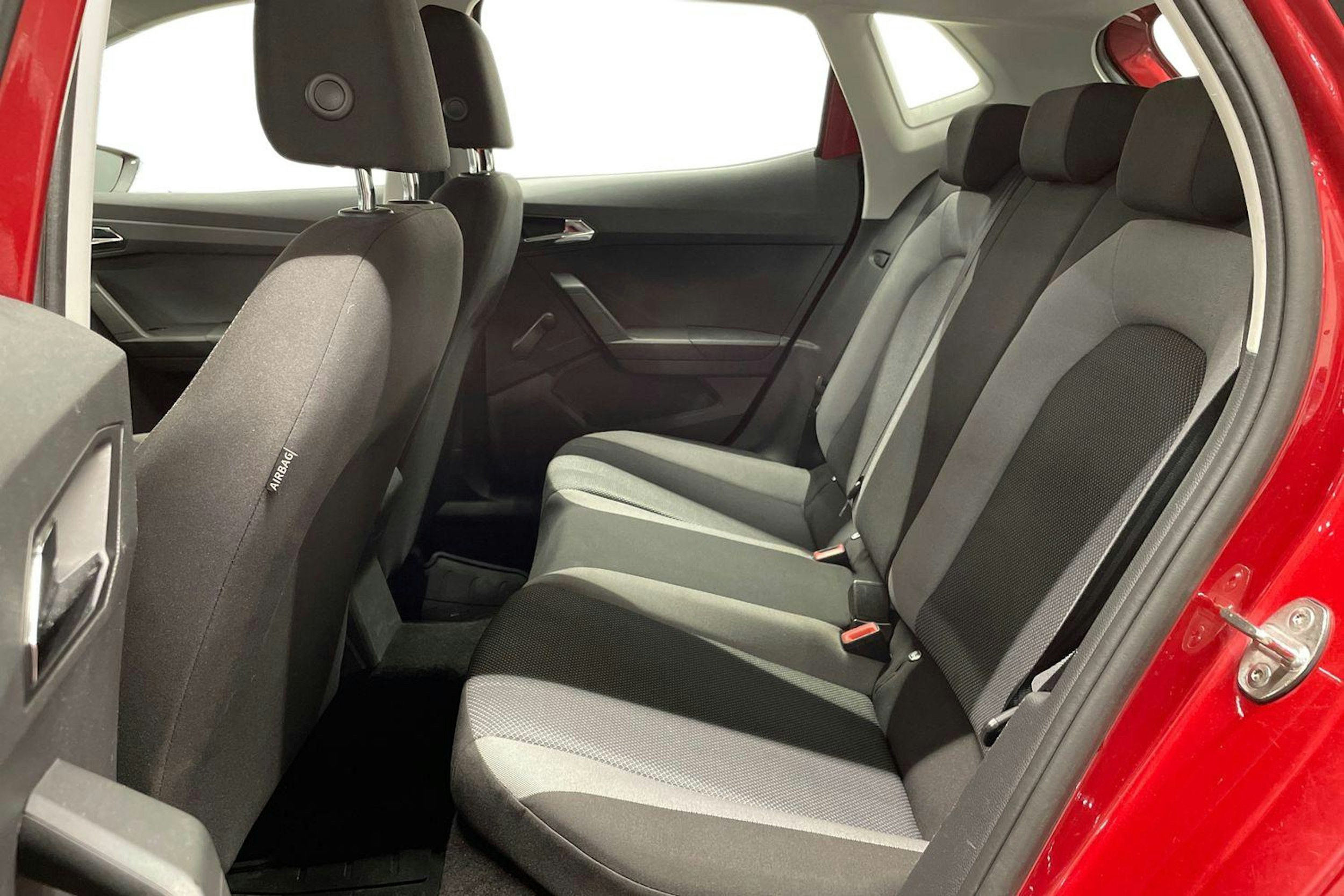 vihreä SEAT Ibiza 2018 kuva 35.