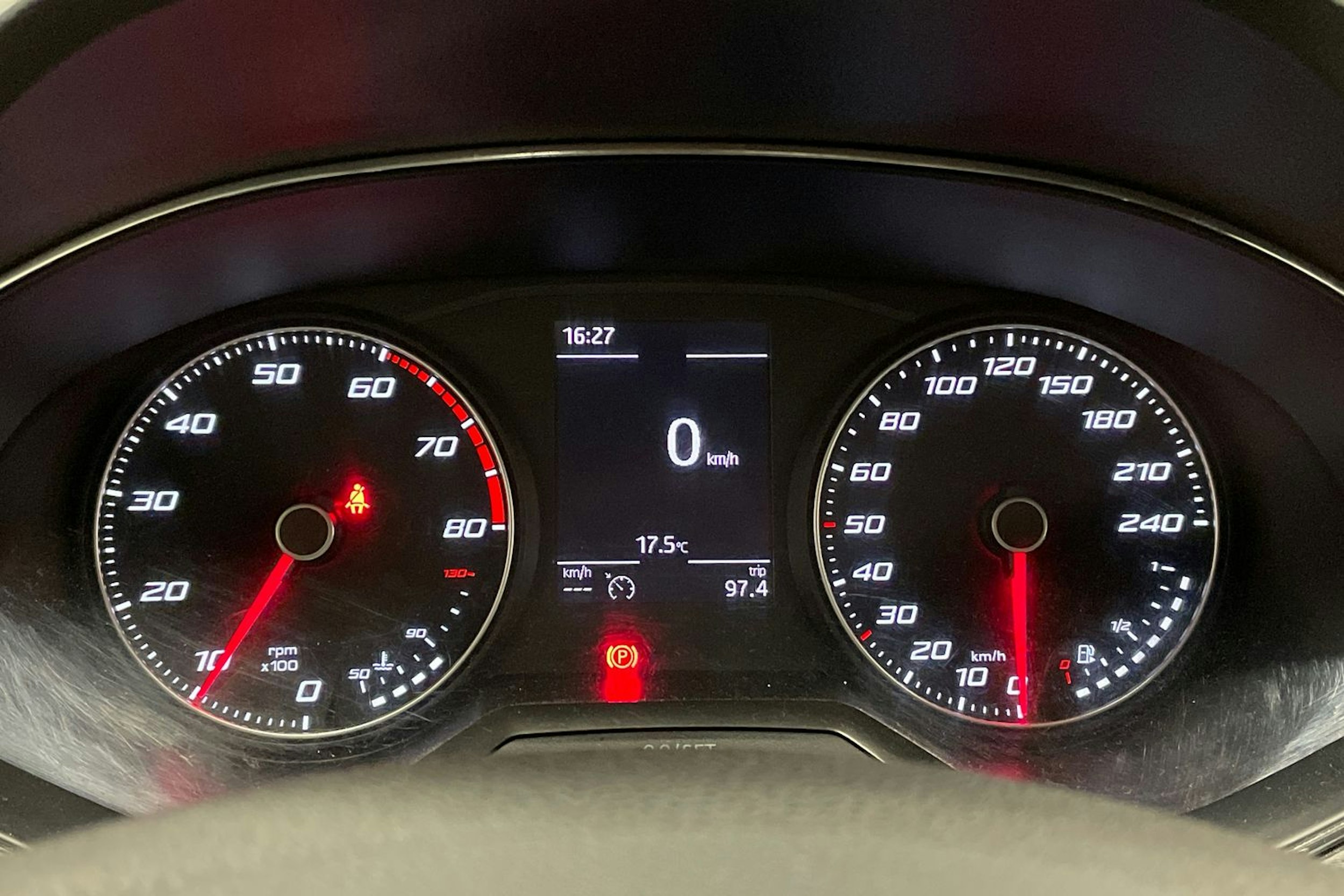 vihreä SEAT Ibiza 2018 kuva 41.