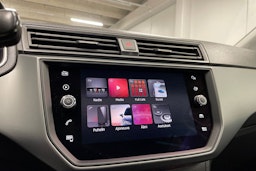 vihreä SEAT Ibiza 2018 kuva 42.