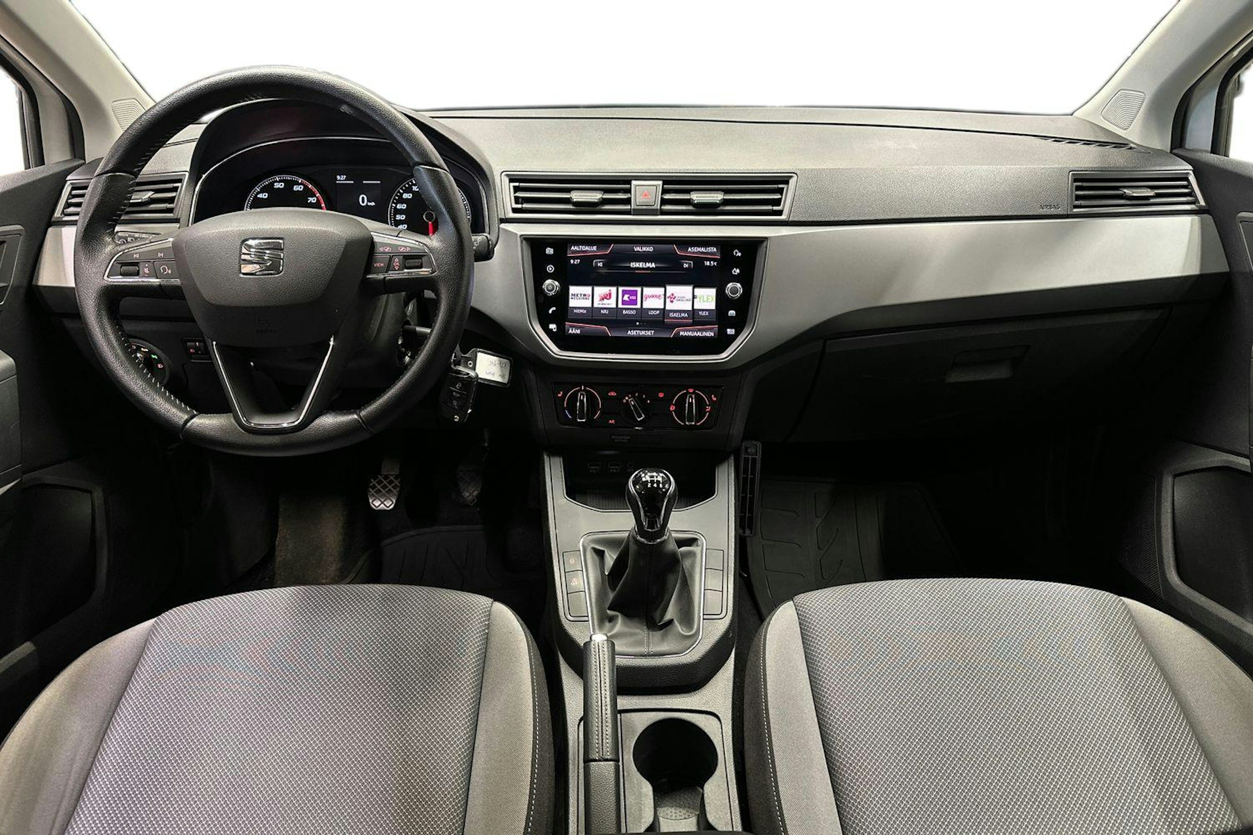 valkoinen SEAT Ibiza 2018 kuva 9.