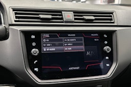 valkoinen SEAT Ibiza 2018 kuva 18.