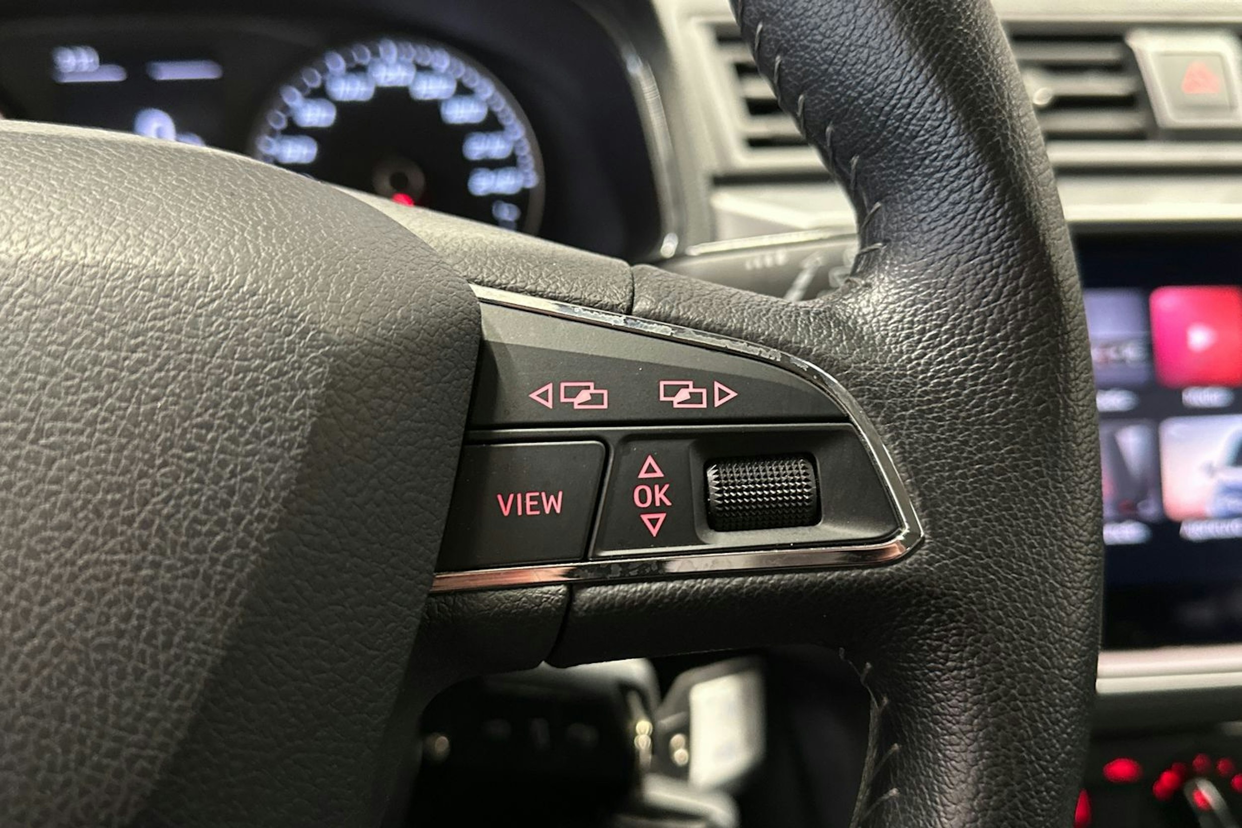 valkoinen SEAT Ibiza 2018 kuva 26.