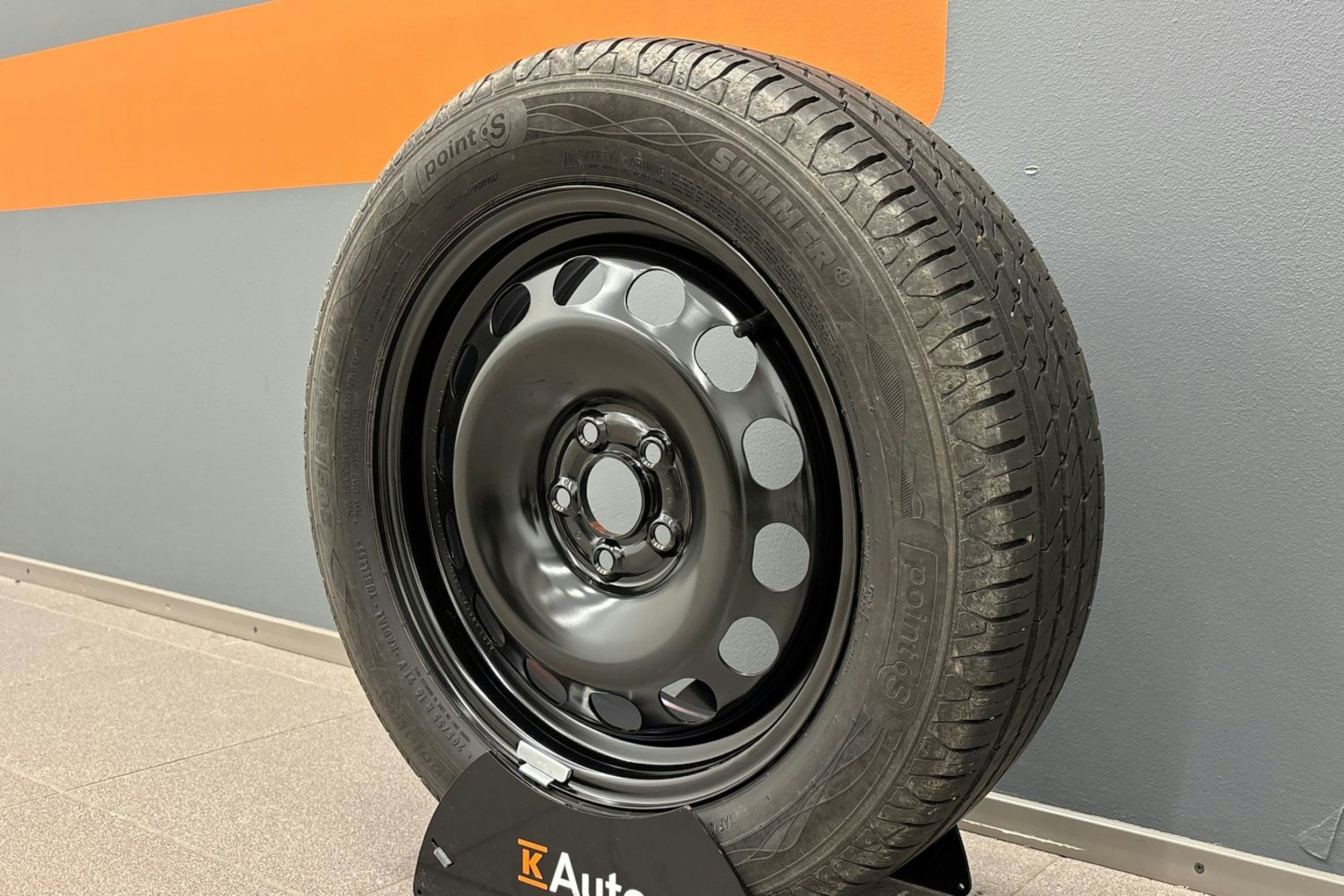 valkoinen SEAT Ibiza 2018 kuva 13.