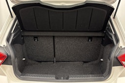 valkoinen SEAT Ibiza 2018 kuva 22.