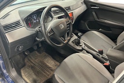 sininen SEAT Ibiza 2018 kuva 3.