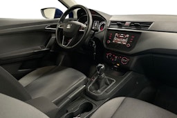 sininen SEAT Ibiza 2018 kuva 3.