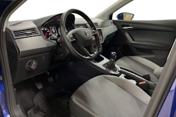 sininen SEAT Ibiza 2018 kuva 7.