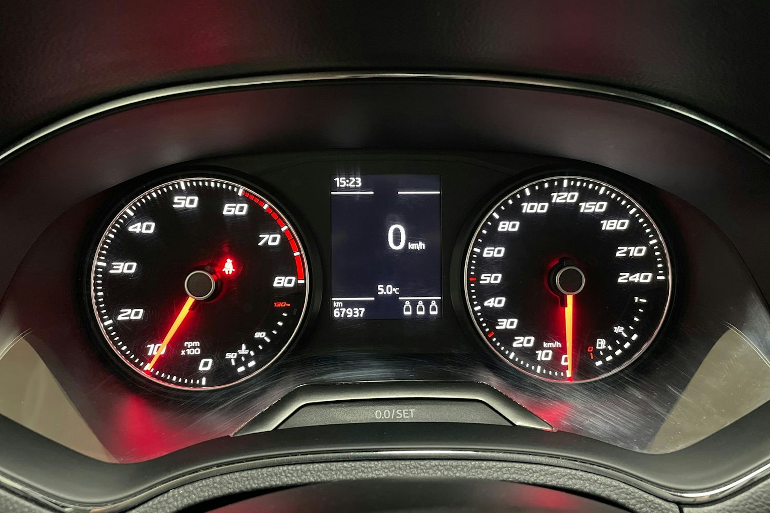 sininen SEAT Ibiza 2018 kuva 14.