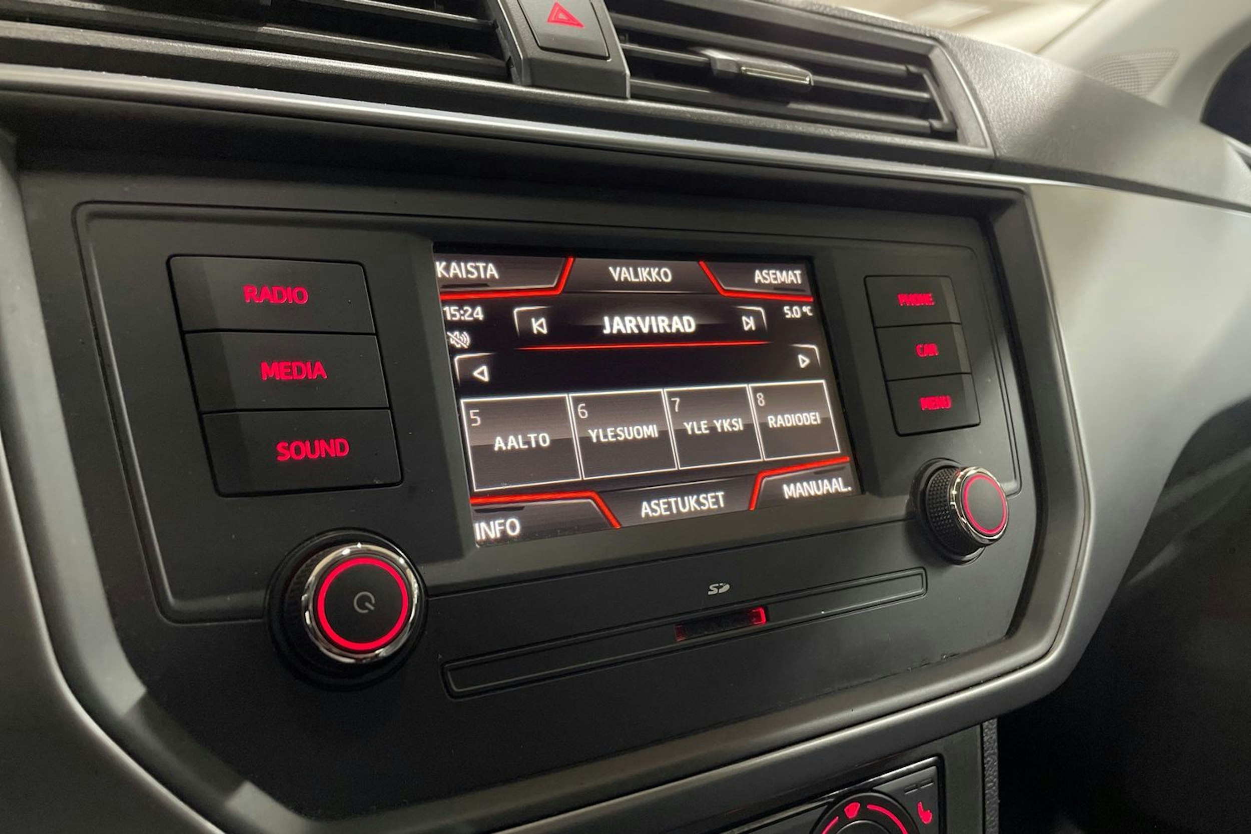 sininen SEAT Ibiza 2018 kuva 20.