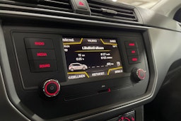 sininen SEAT Ibiza 2018 kuva 21.