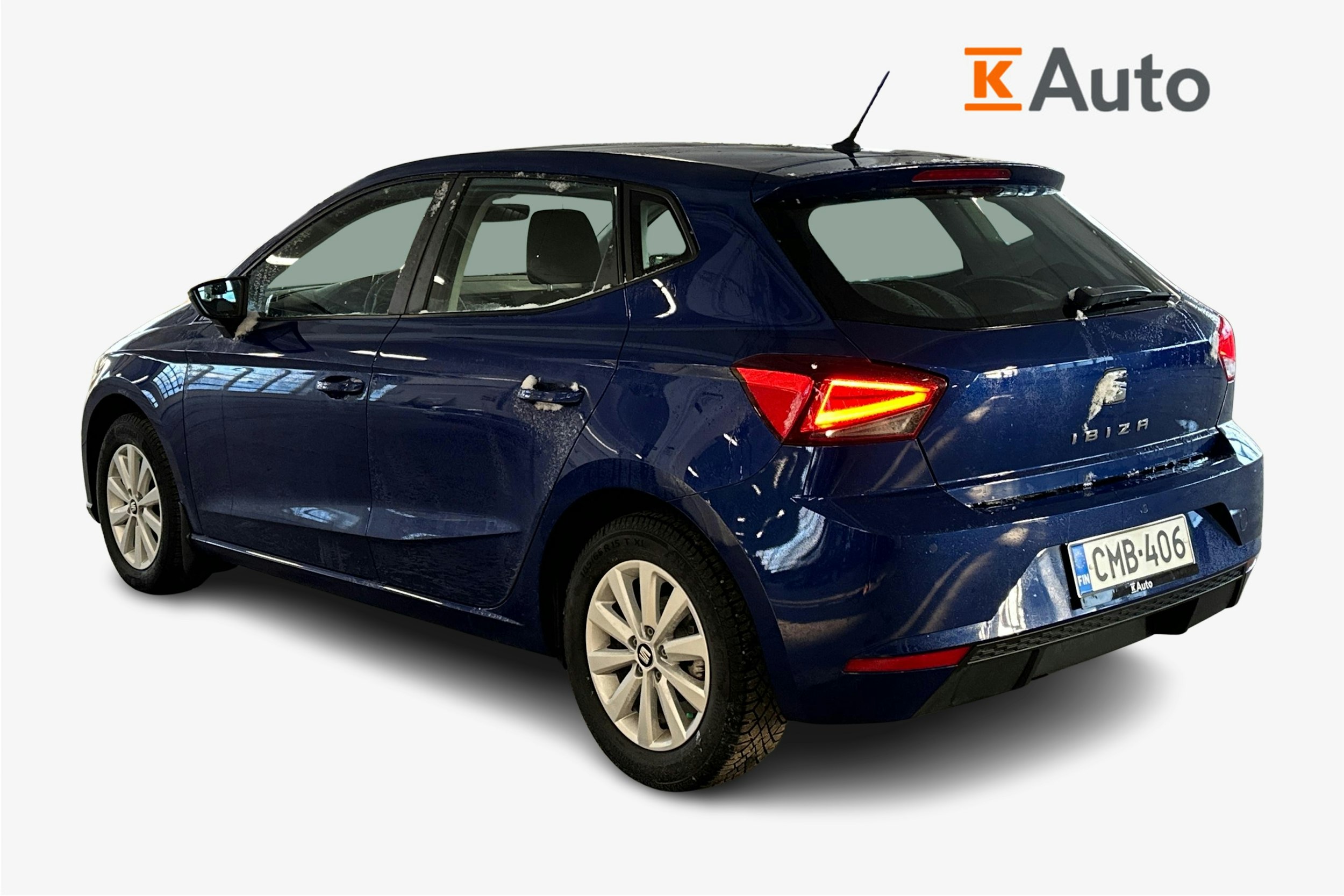 sininen SEAT Ibiza 2019 kuva 2.