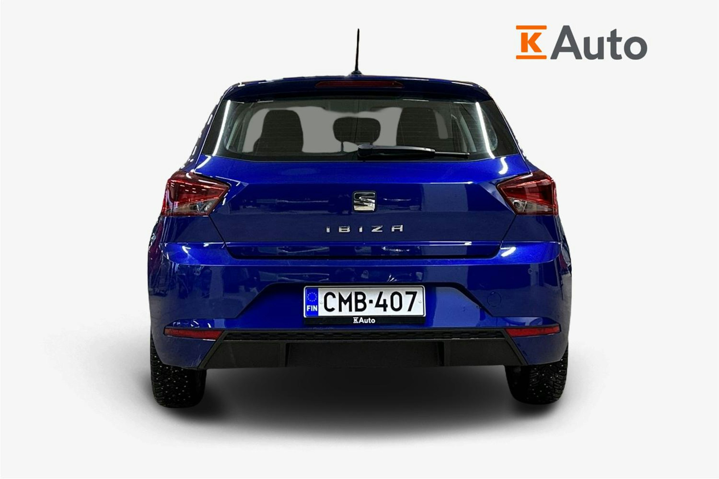 sininen SEAT Ibiza 2019 kuva 3.