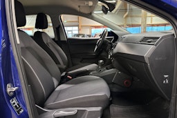 sininen SEAT Ibiza 2019 kuva 10.