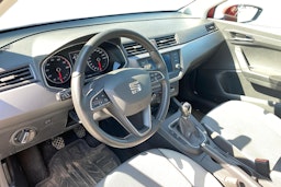 vihreä SEAT Ibiza 2019 kuva 3.