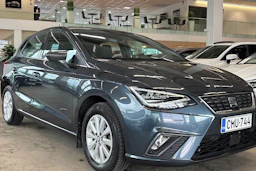 harmaa SEAT Ibiza 2019 kuva 16.