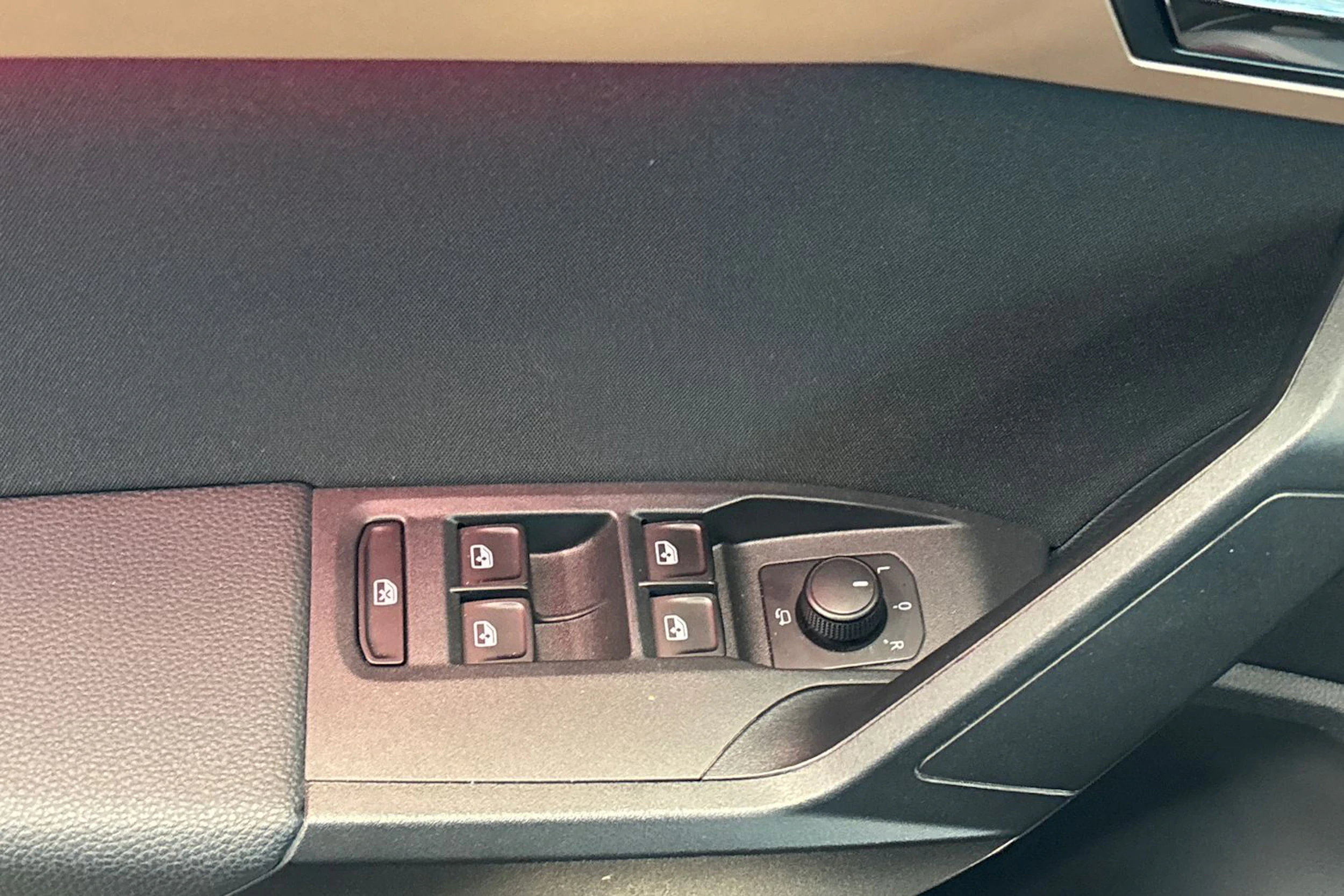 harmaa SEAT Ibiza 2019 kuva 29.