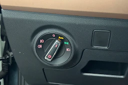 harmaa SEAT Ibiza 2019 kuva 30.