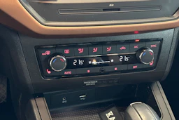 harmaa SEAT Ibiza 2019 kuva 33.