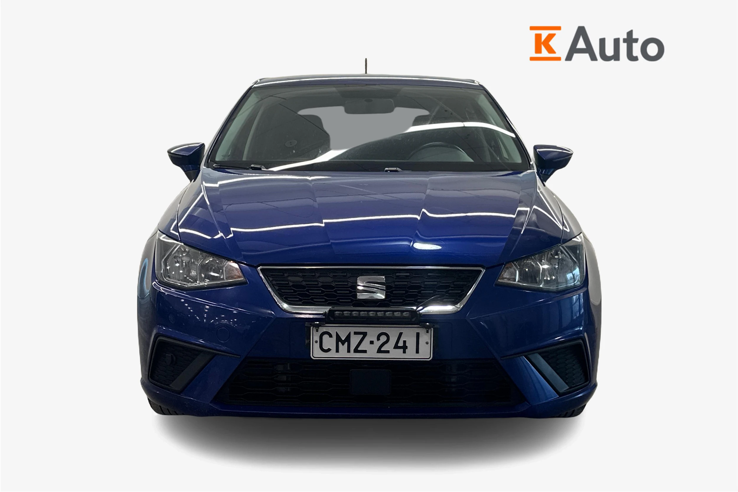 sininen SEAT Ibiza 2019 kuva 4.
