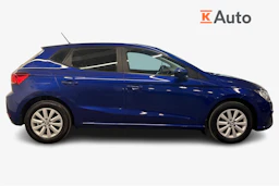 sininen SEAT Ibiza 2019 kuva 5.