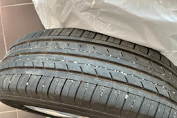 valkoinen SEAT Ibiza 2019 kuva 12.