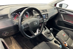 Punainen SEAT IBIZA 2019 kuva 3.