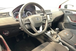 Punainen SEAT IBIZA 2019 kuva 7.