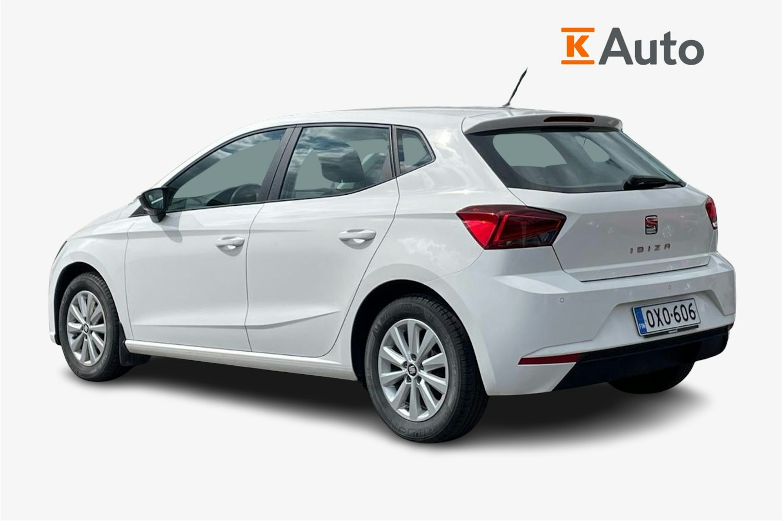valkoinen SEAT Ibiza 2019 kuva 2.