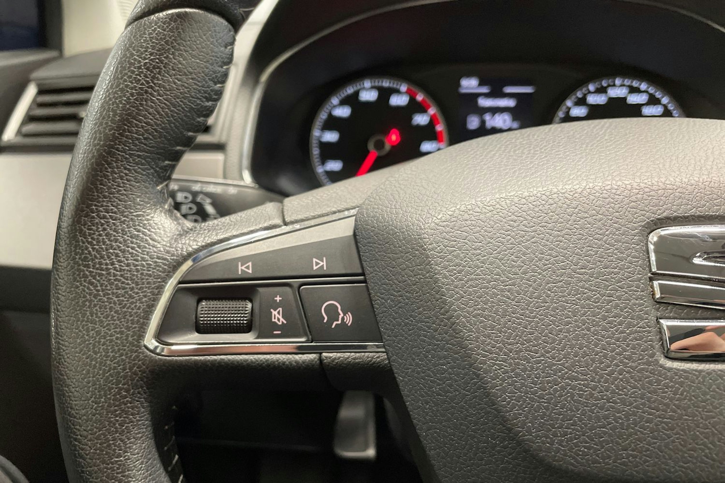 Sininen SEAT IBIZA 2019 kuva 24.