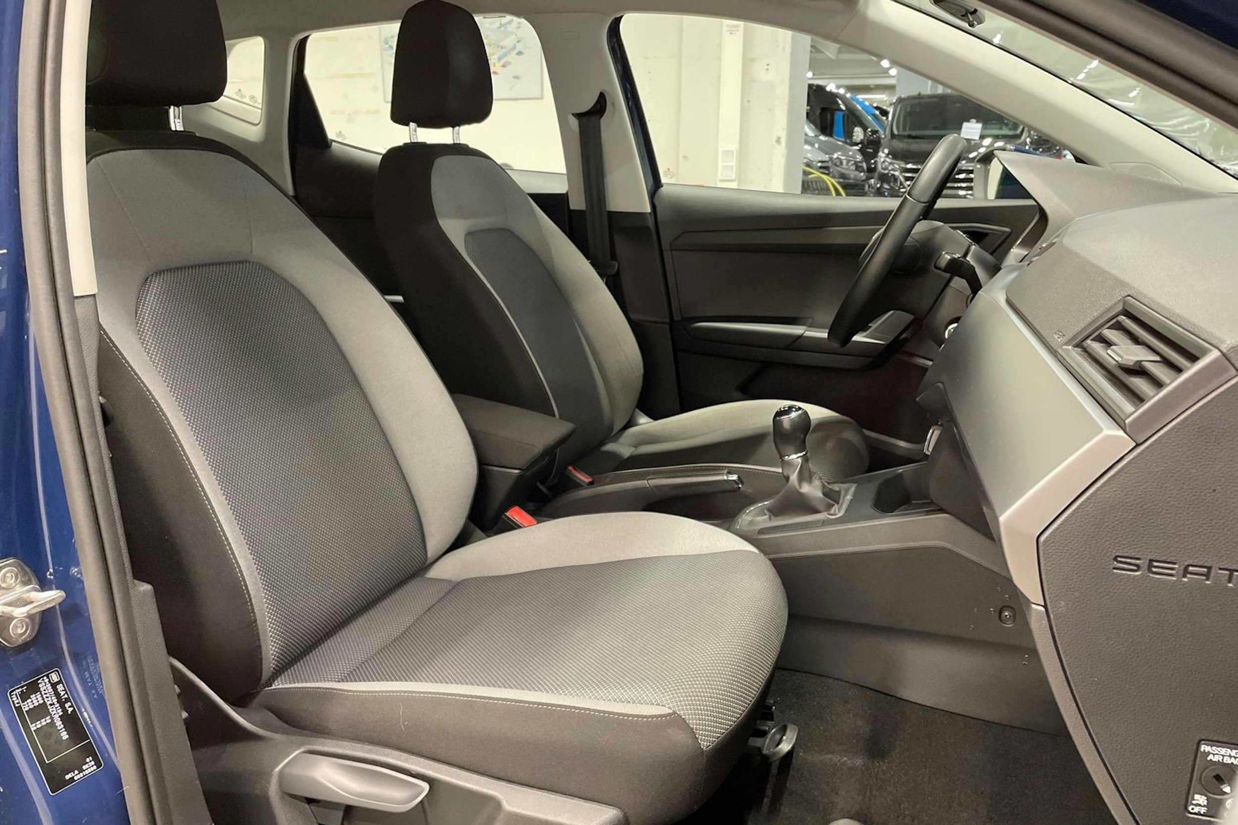 Sininen SEAT IBIZA 2019 kuva 26.