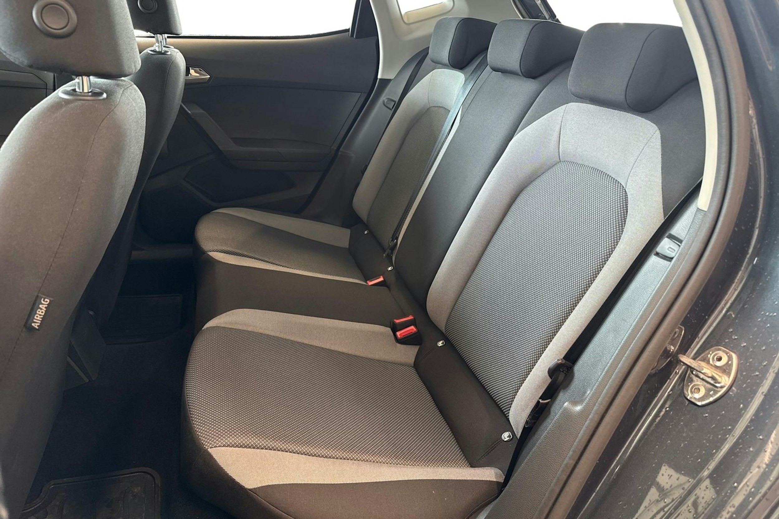 Harmaa SEAT IBIZA 2019 kuva 8.