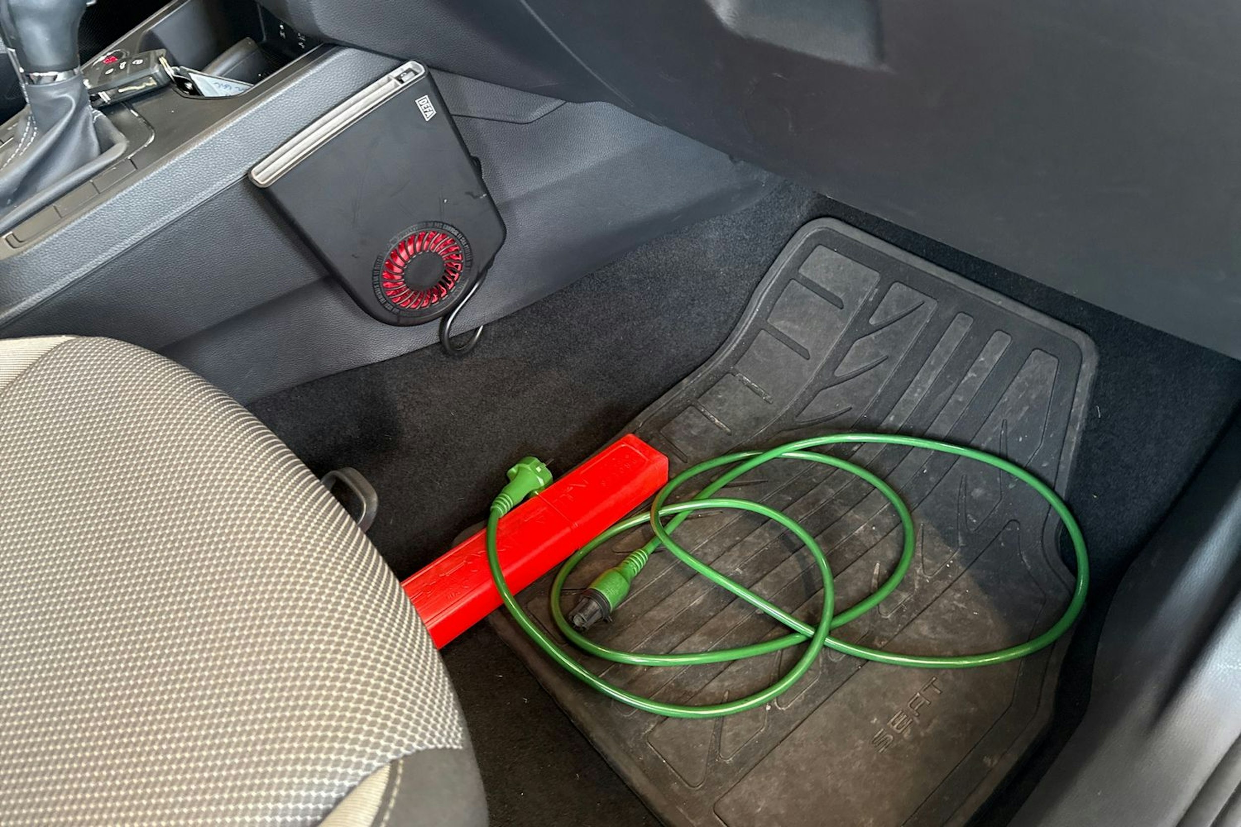 Harmaa SEAT IBIZA 2019 kuva 20.