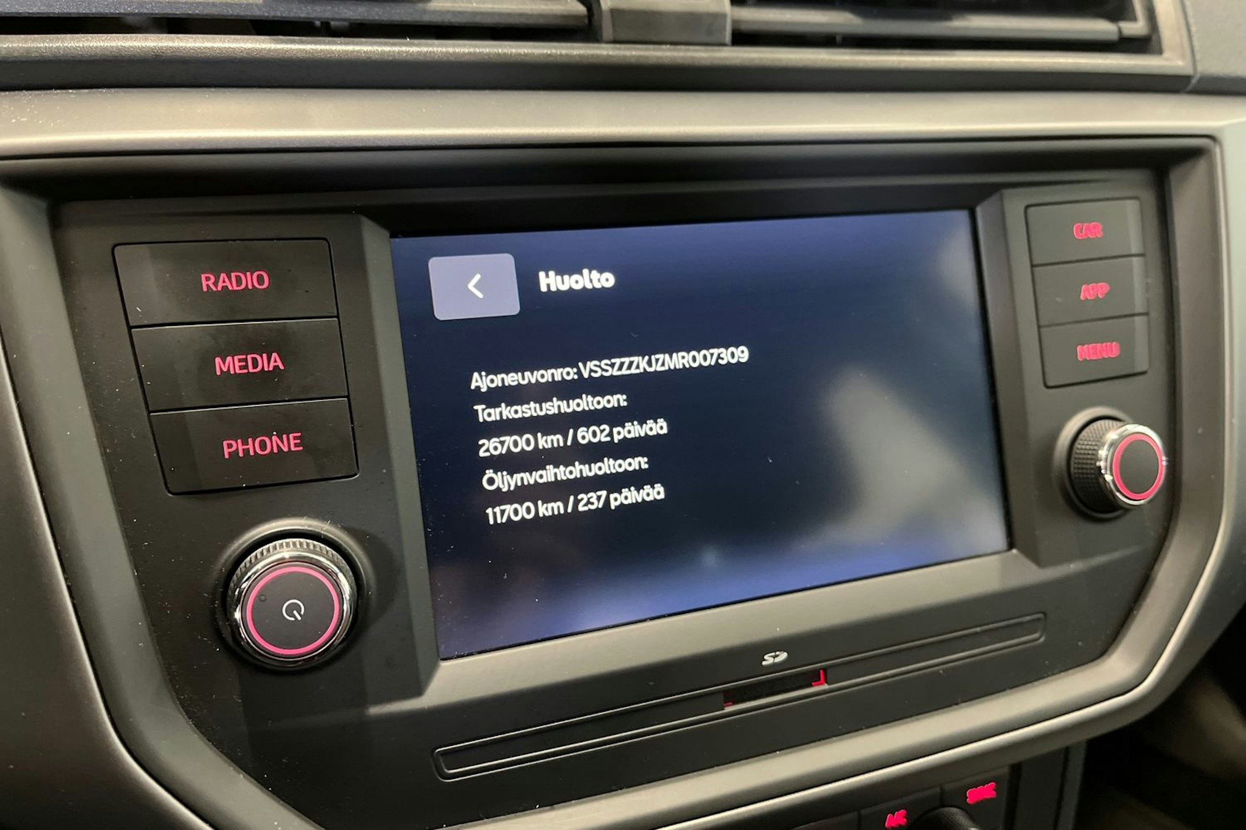 punainen SEAT Ibiza 2020 kuva 19.