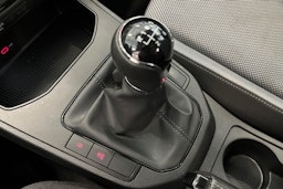 punainen SEAT Ibiza 2020 kuva 22.