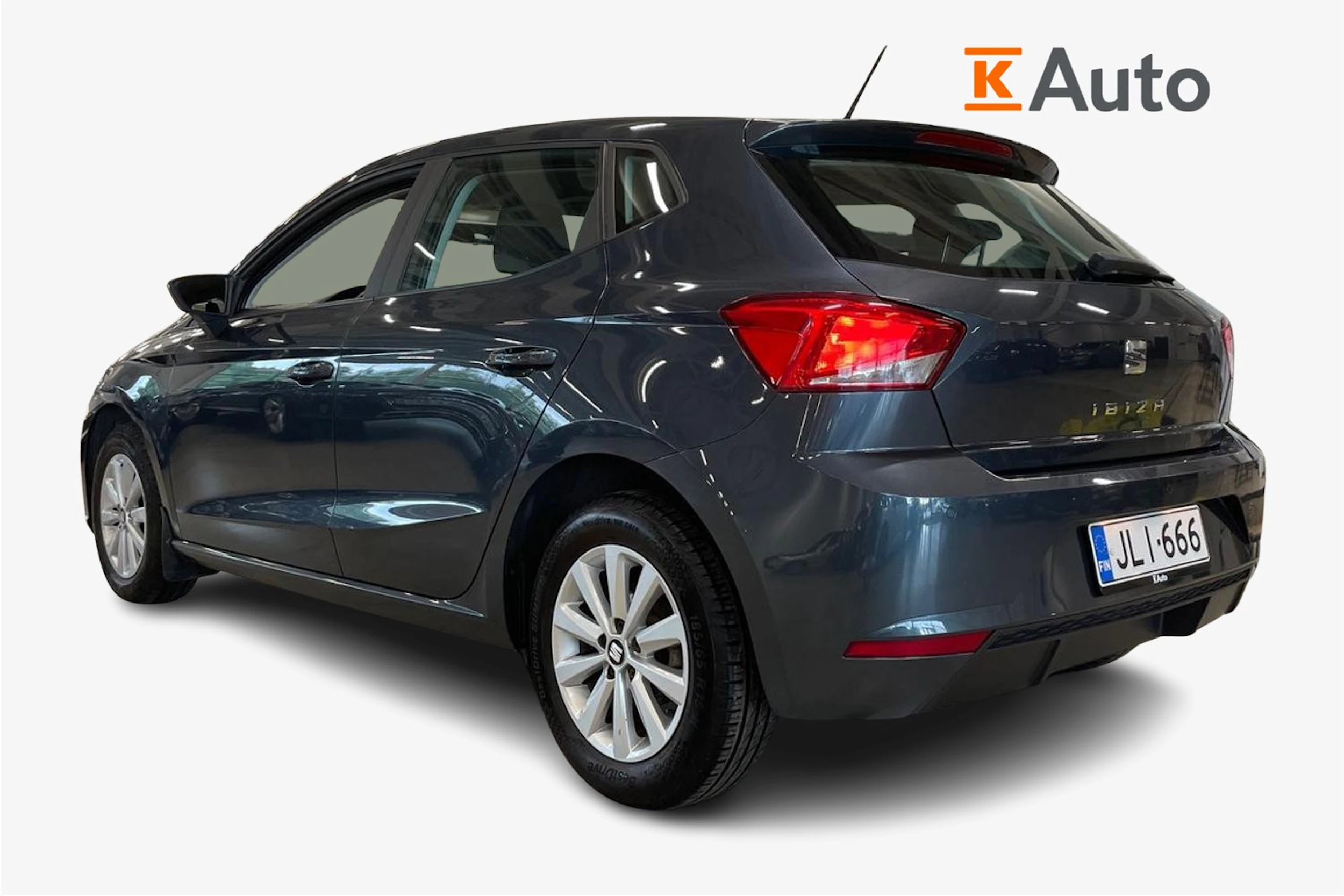 harmaa SEAT Ibiza 2020 kuva 2.