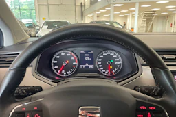 harmaa SEAT Ibiza 2020 kuva 12.