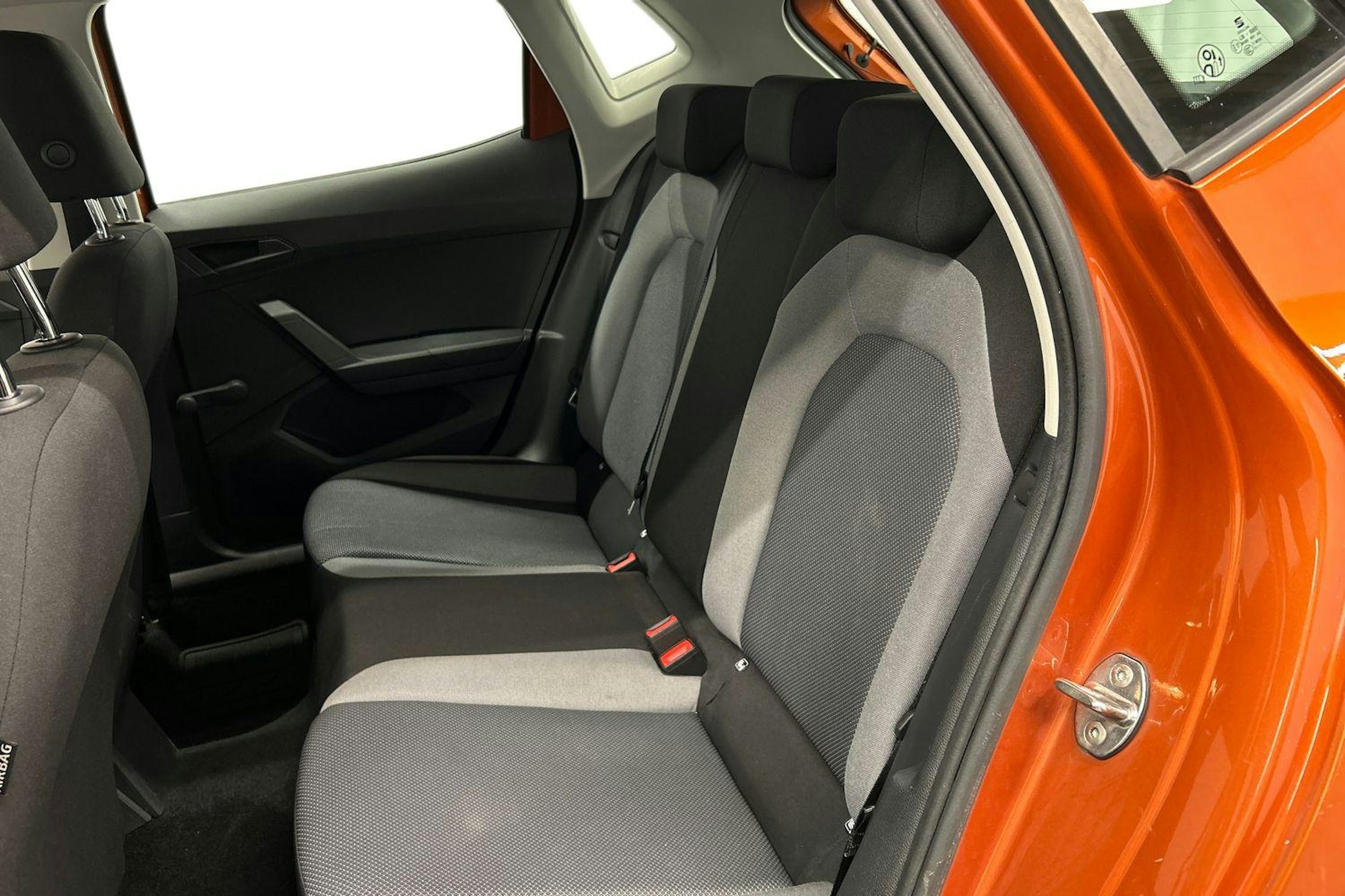 oranssi SEAT Ibiza 2020 kuva 10.