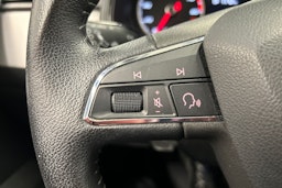 oranssi SEAT Ibiza 2020 kuva 20.