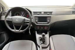 Valkoinen SEAT IBIZA 2020 kuva 9.