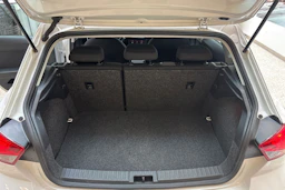 Valkoinen SEAT IBIZA 2020 kuva 16.