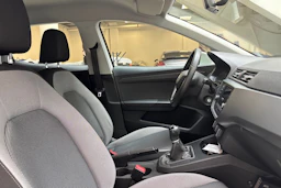 Valkoinen SEAT IBIZA 2020 kuva 24.