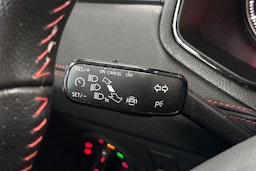 Valkoinen SEAT IBIZA 2021 kuva 23.