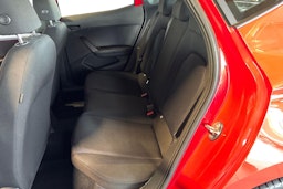 Punainen SEAT IBIZA 2021 kuva 10.