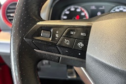 Punainen SEAT IBIZA 2021 kuva 15.